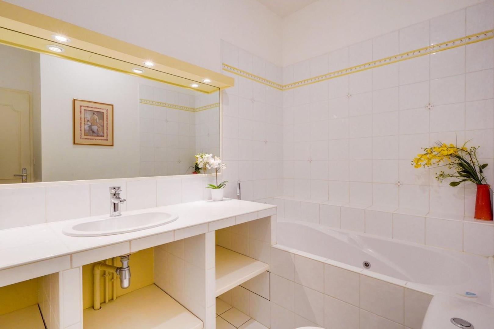 Lovely Apartment With Exceptional Terrace Bordeaux Ngoại thất bức ảnh